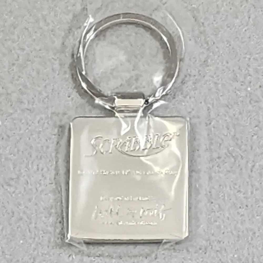 Scrabble 'N' Key Chain In Box Wild & Wolf by Hasbro 1.5